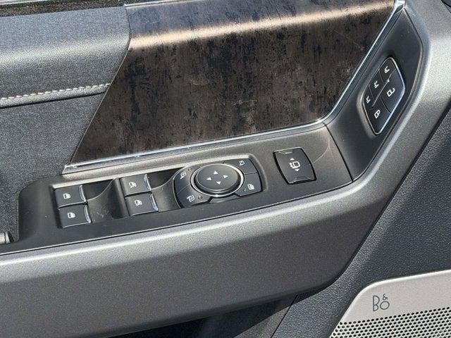2026 Ford Super Duty F-250 Black Widow LARIAT