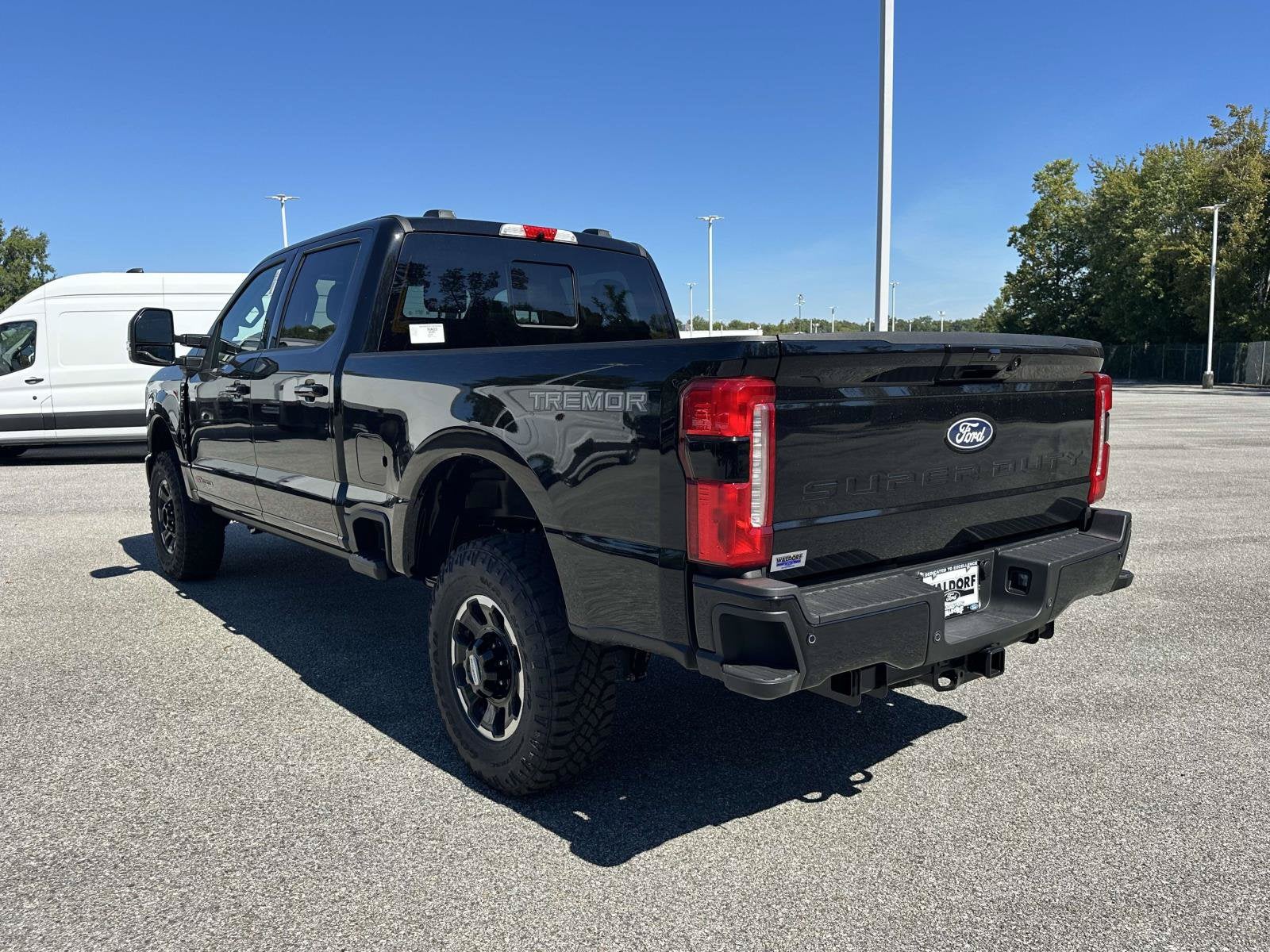 2027 Ford Super Duty F-250 SRW LARIAT