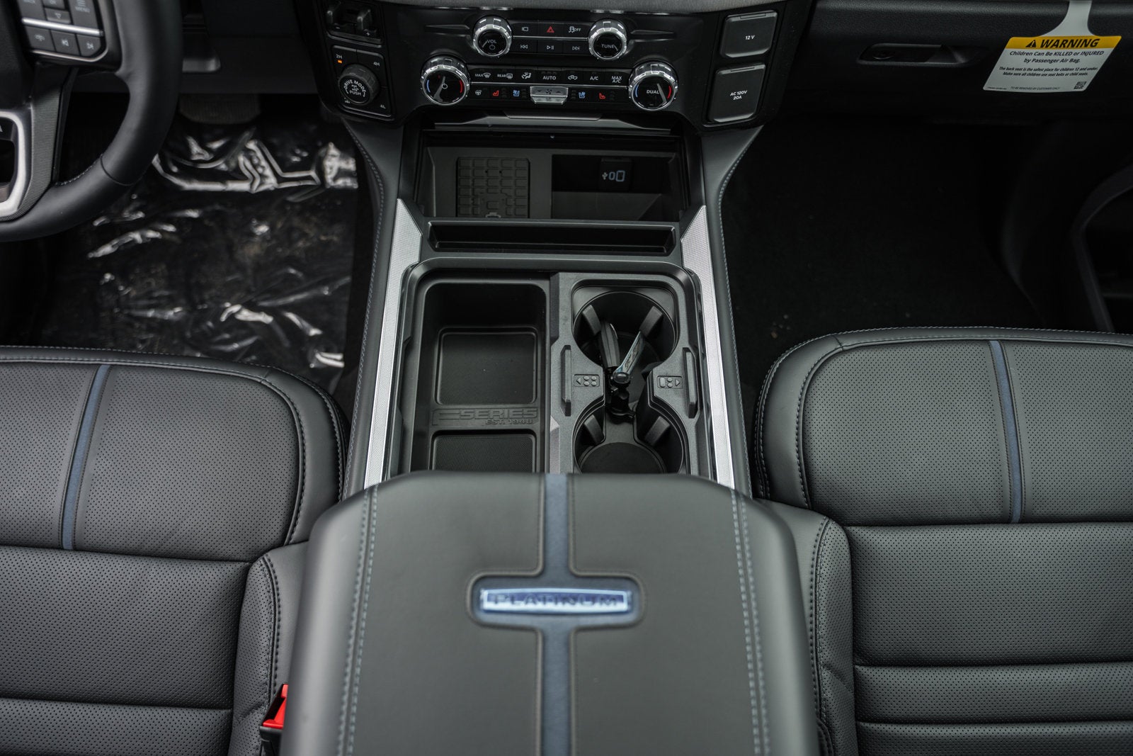 2026 Ford Super Duty F-250 SRW Platinum