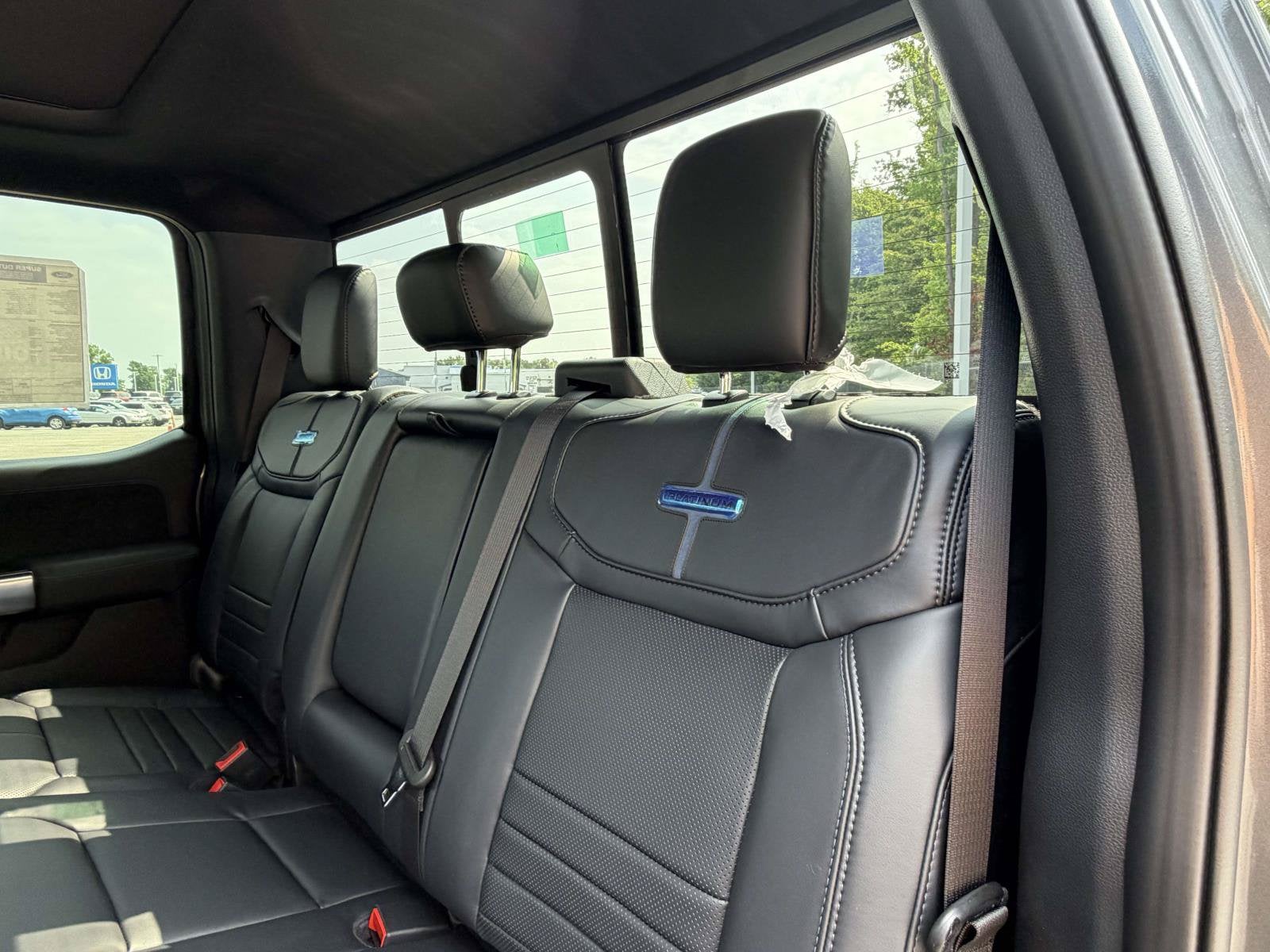2026 Ford Super Duty F-250 SRW Platinum