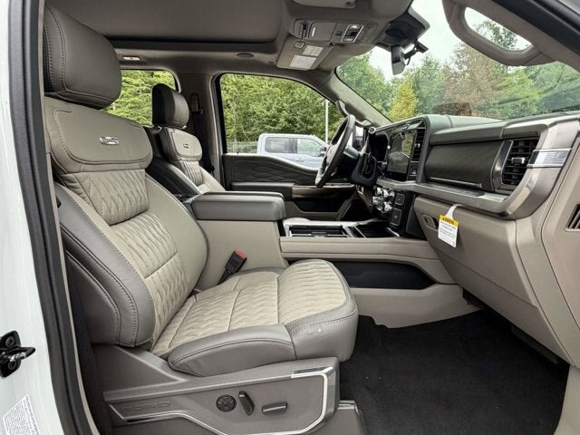 2026 Ford Super Duty F-250 SRW Platinum