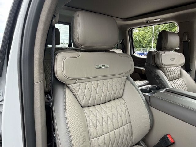 2026 Ford Super Duty F-250 SRW Platinum