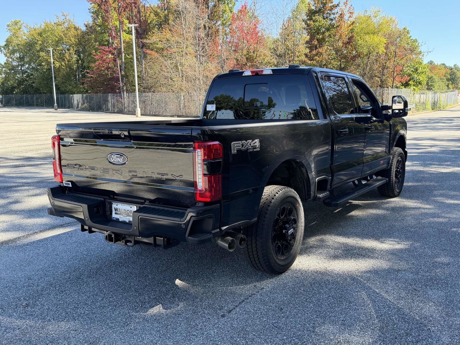 2027 Ford Super Duty F-250 SRW LARIAT
