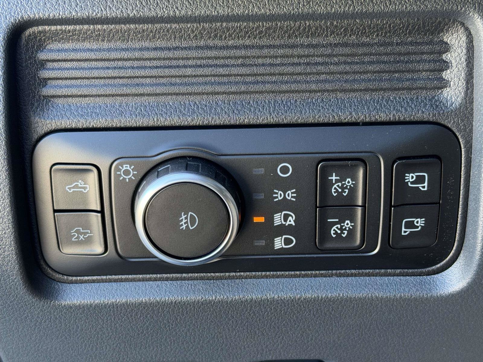 2027 Ford Super Duty F-250 SRW LARIAT