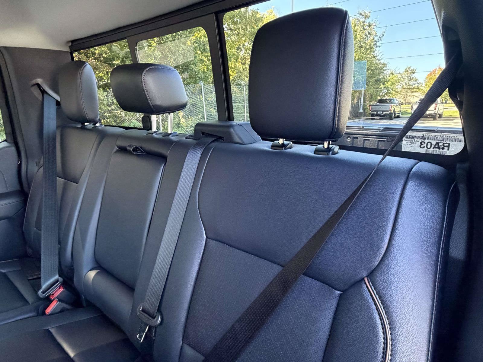 2027 Ford Super Duty F-250 SRW LARIAT