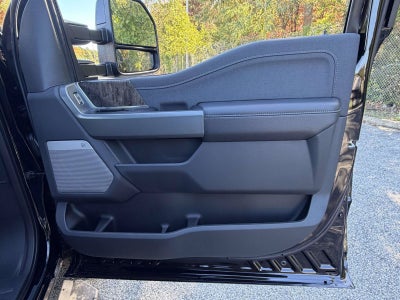 2027 Ford Super Duty F-250 SRW LARIAT