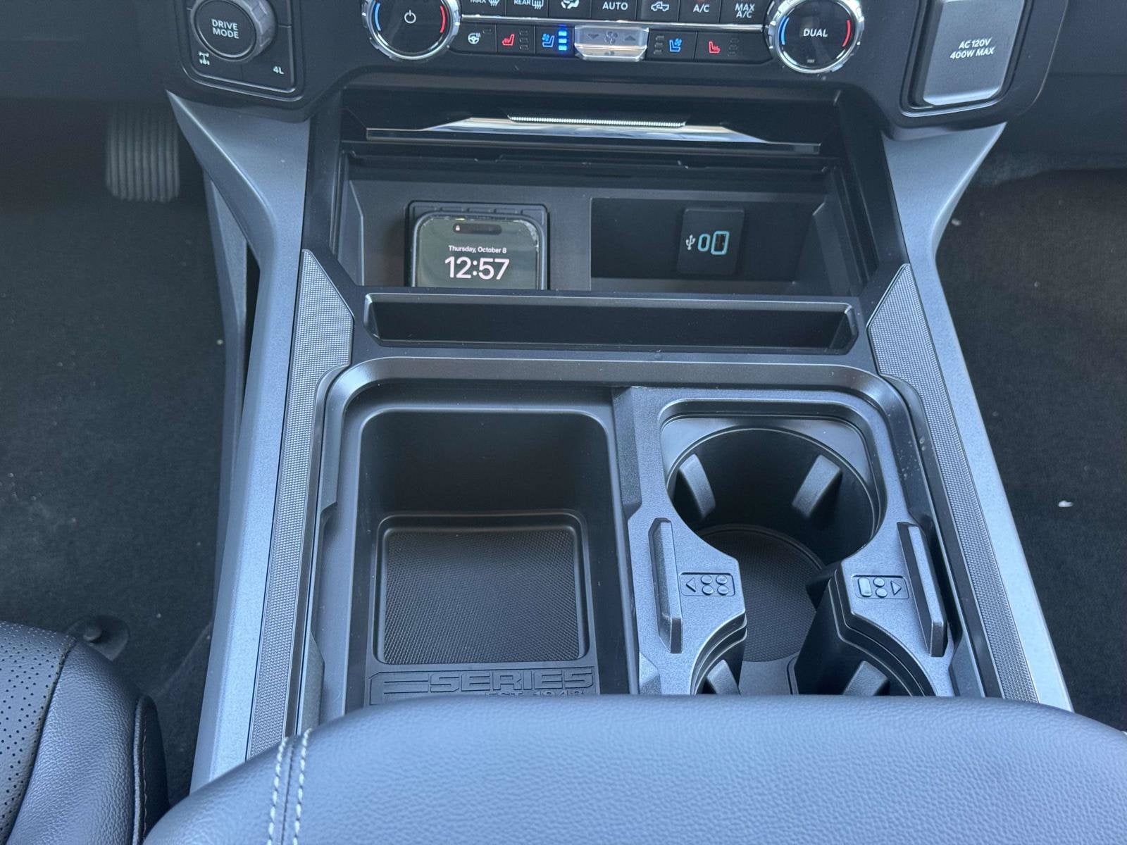 2027 Ford Super Duty F-250 SRW LARIAT