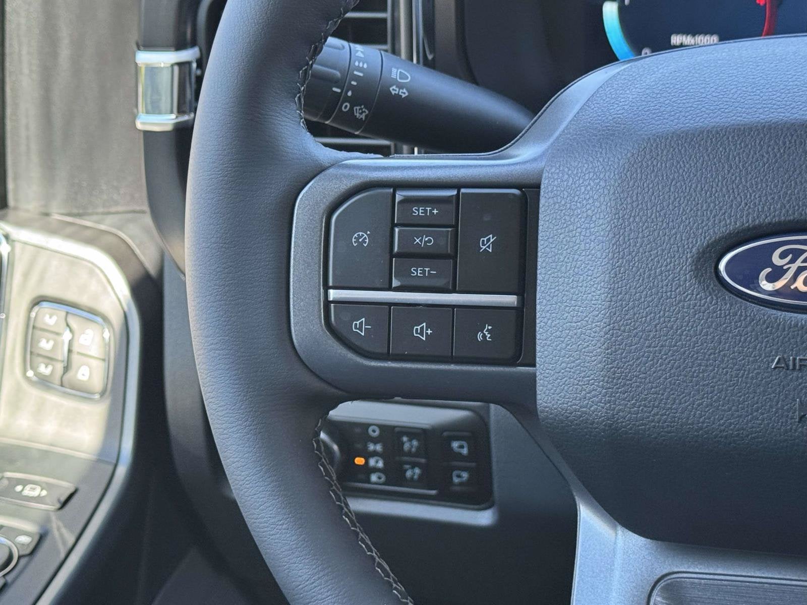 2027 Ford Super Duty F-250 SRW LARIAT