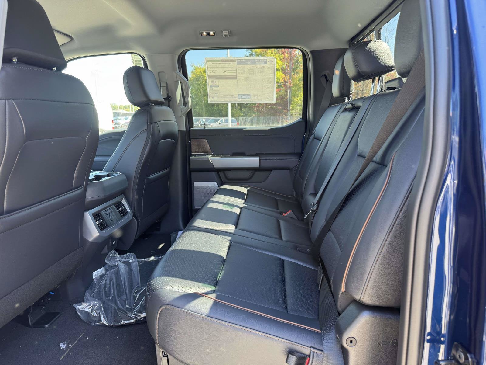 2027 Ford Super Duty F-250 SRW LARIAT