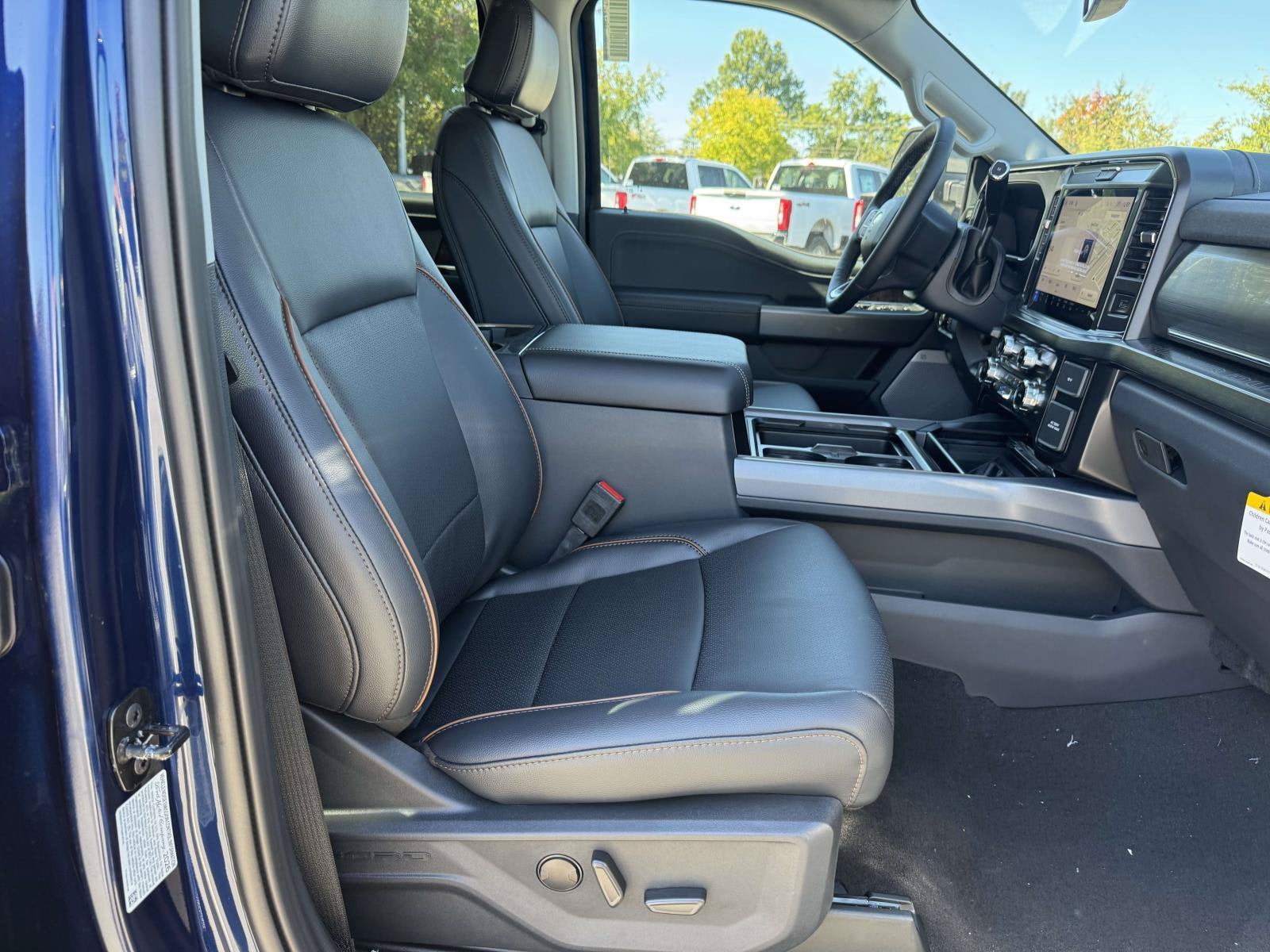 2027 Ford Super Duty F-250 SRW LARIAT
