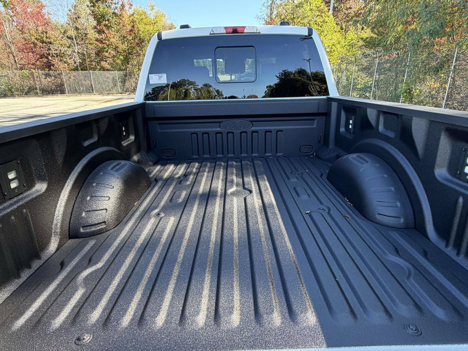 2027 Ford Super Duty F-250 SRW LARIAT
