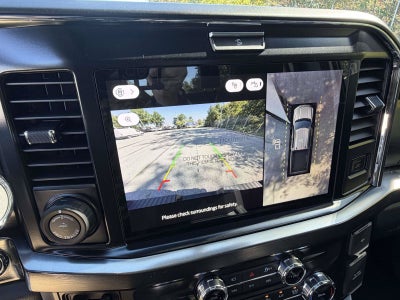 2027 Ford Super Duty F-250 SRW LARIAT