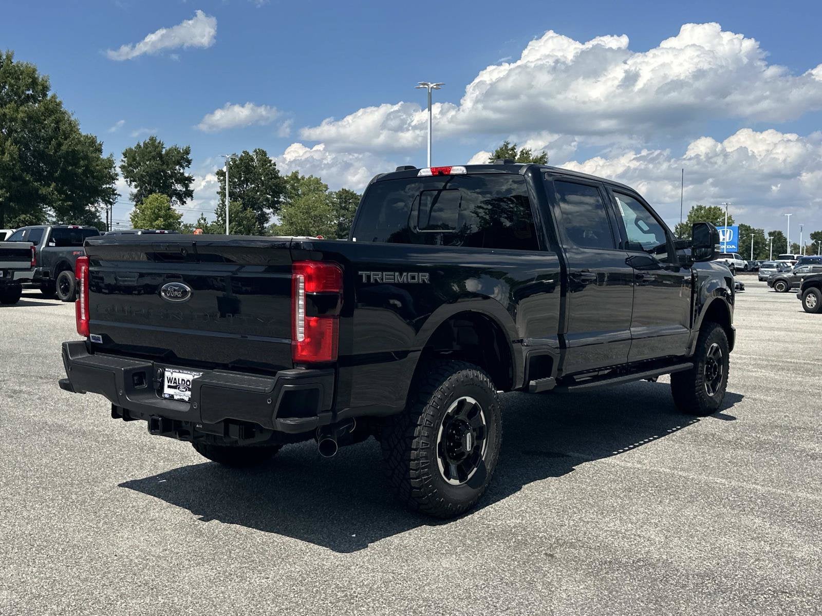 2026 Ford Super Duty F-250 SRW LARIAT