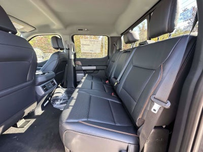 2027 Ford Super Duty F-250 SRW LARIAT