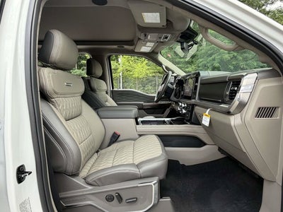 2026 Ford Super Duty F-350 SRW Platinum