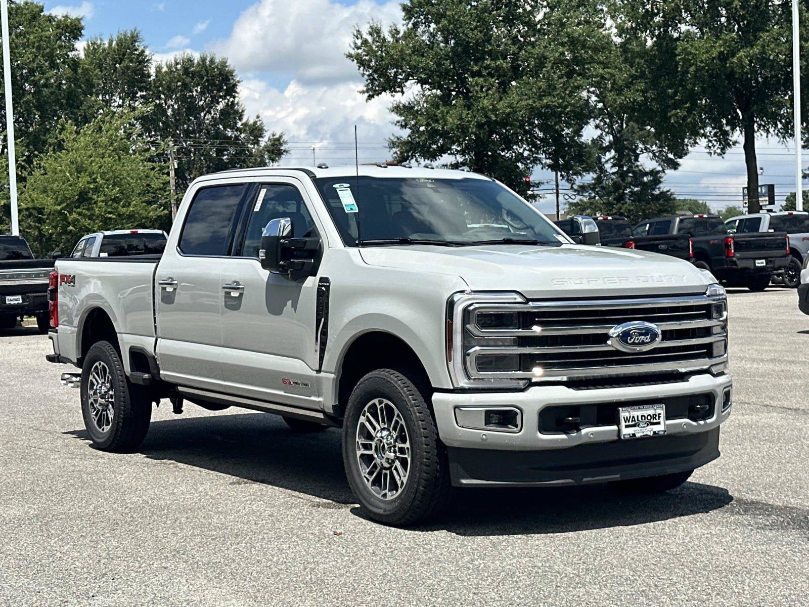 2026 Ford Super Duty F-350 SRW Platinum