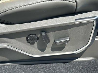2026 Ford Super Duty F-350 SRW Platinum