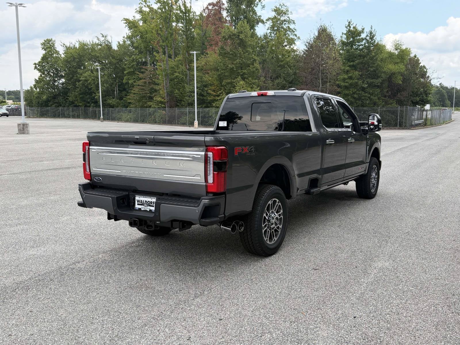2026 Ford Super Duty F-350 SRW Platinum