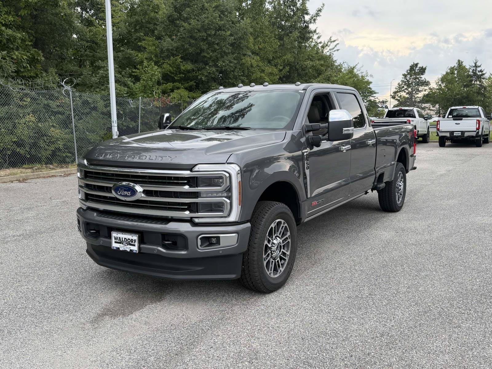 2026 Ford Super Duty F-350 SRW Platinum