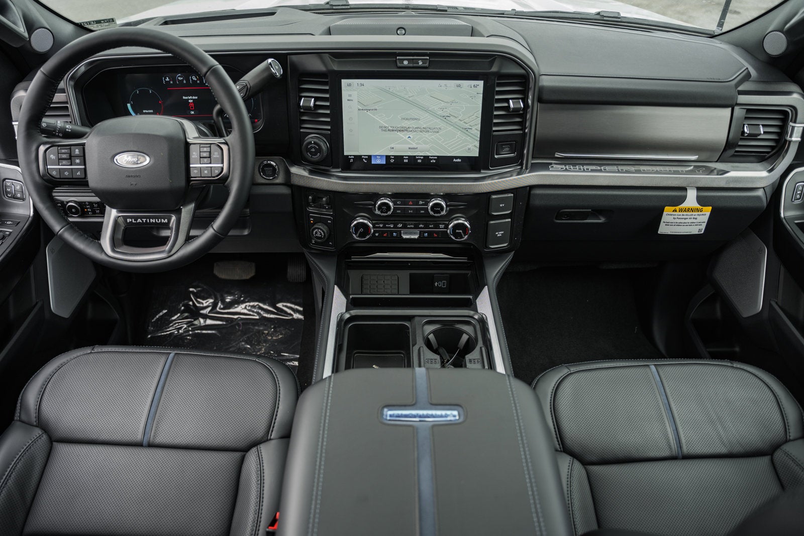 2026 Ford Super Duty F-350 SRW Platinum