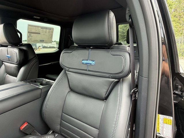 2026 Ford Super Duty F-350 SRW Platinum