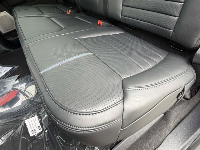 2026 Ford Super Duty F-350 SRW Platinum
