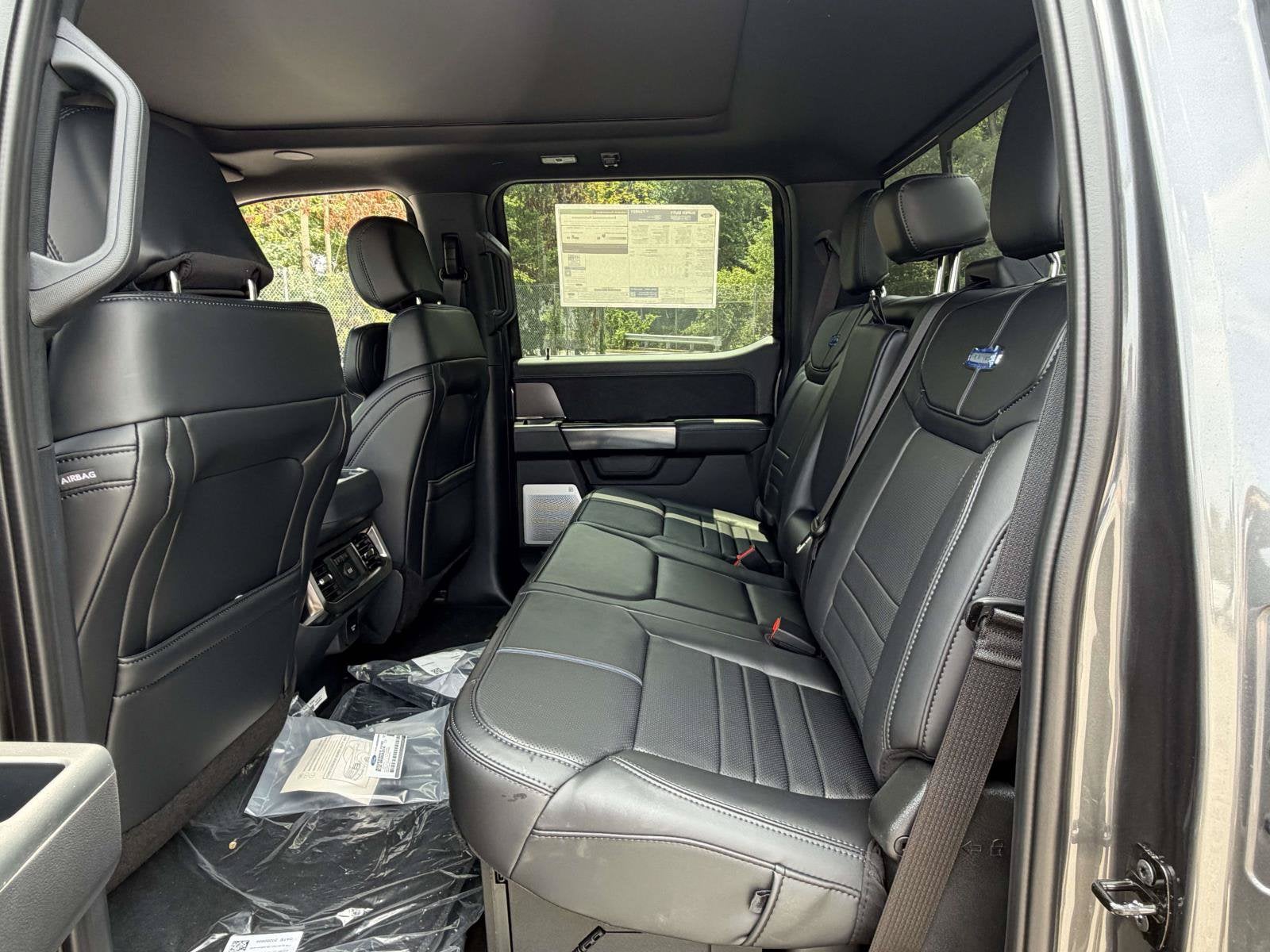 2026 Ford Super Duty F-350 SRW Platinum