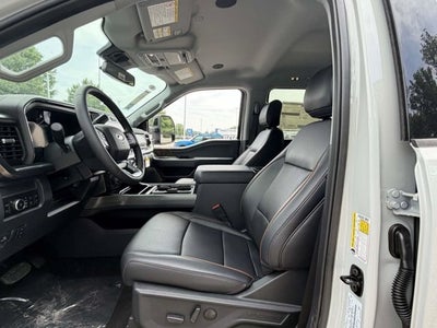 2026 Ford Super Duty F-350 SRW LARIAT