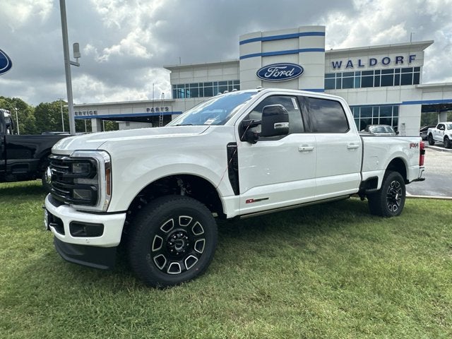 2026 Ford Super Duty F-350 SRW Platinum