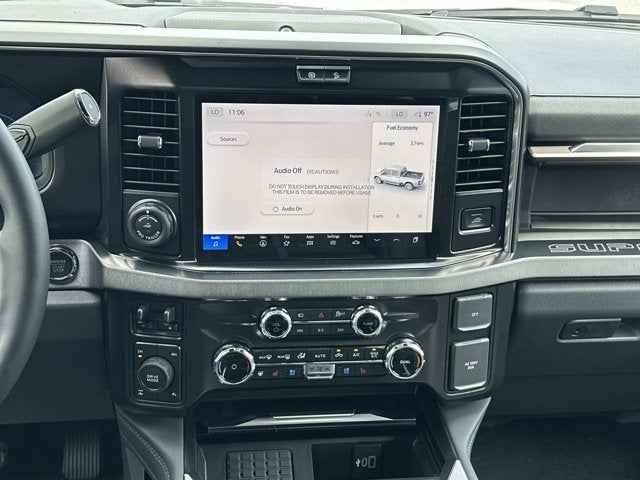 2026 Ford Super Duty F-350 SRW Platinum