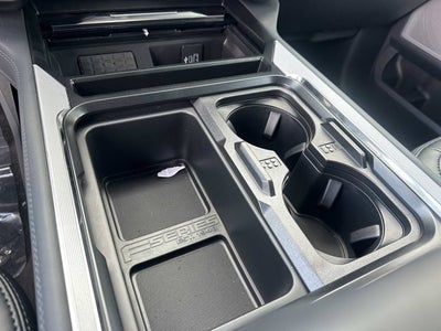 2026 Ford Super Duty F-350 SRW Platinum