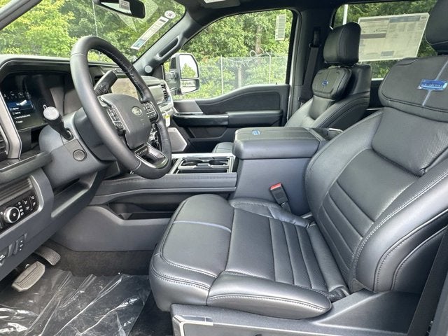 2026 Ford Super Duty F-350 SRW Platinum
