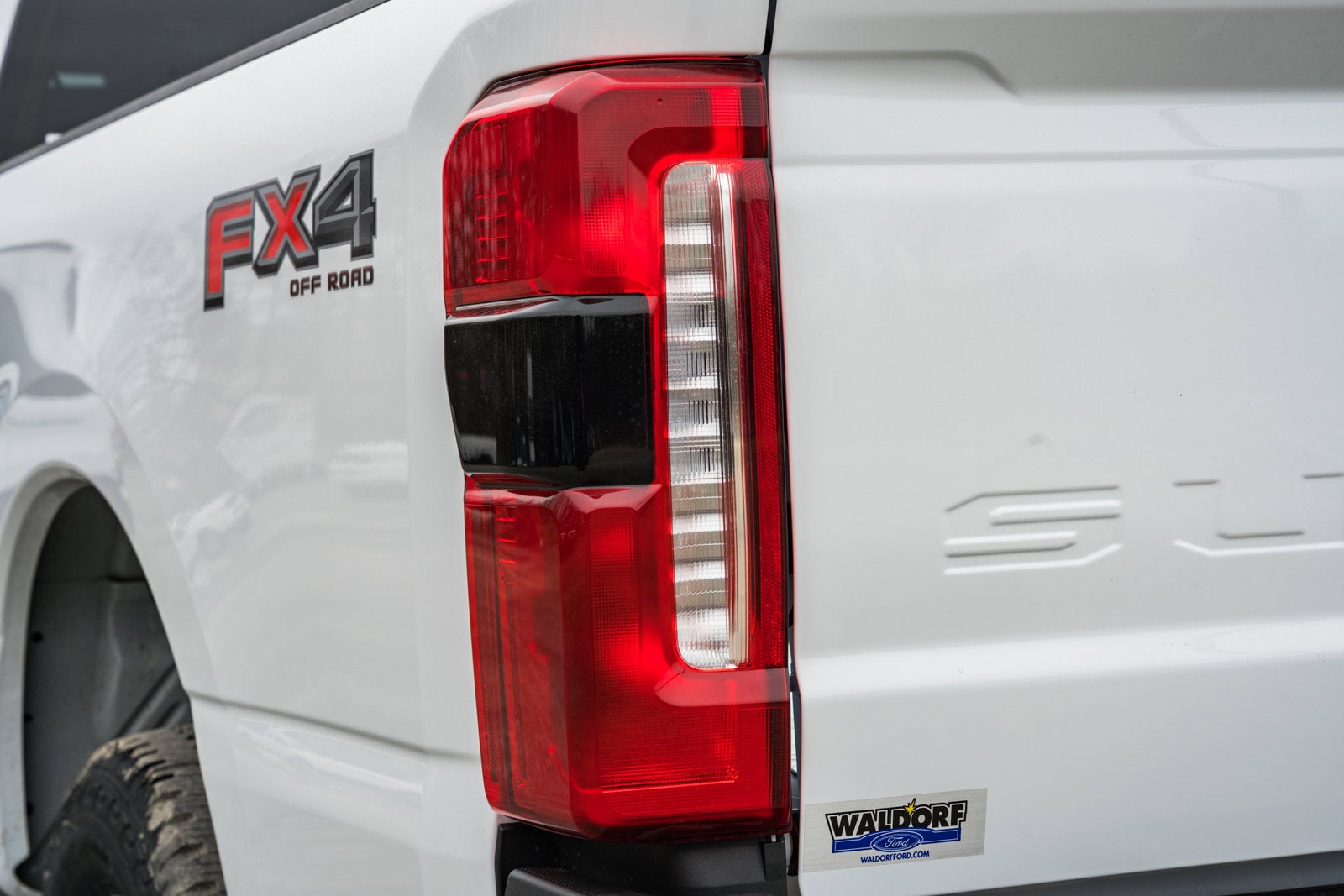 2026 Ford Super Duty F-350 SRW LARIAT