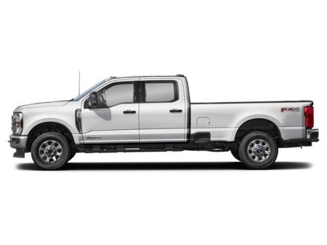 2026 Ford Super Duty F-350® XLT