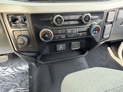 2026 Ford Super Duty F-350 SRW XLT