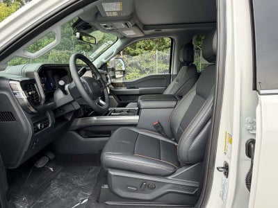 2026 Ford Super Duty F-350 SRW LARIAT