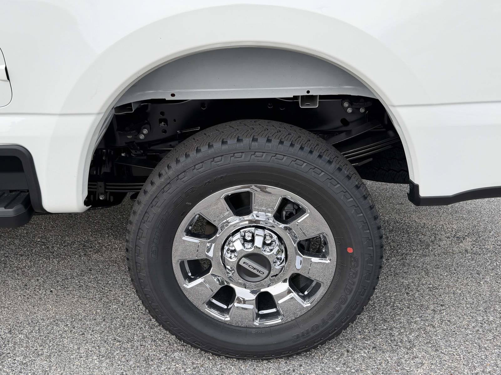 2026 Ford Super Duty F-350 SRW LARIAT