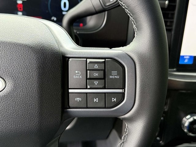 2026 Ford Super Duty F-350 DRW LARIAT