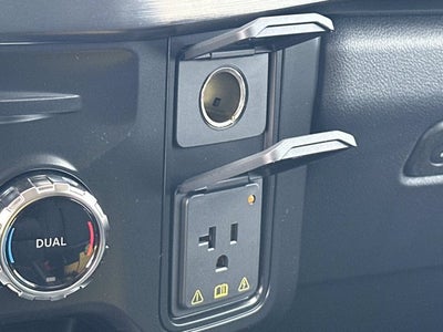 2026 Ford Super Duty F-350 DRW LARIAT