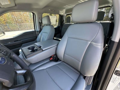 2027 Ford Super Duty F-350 DRW XL
