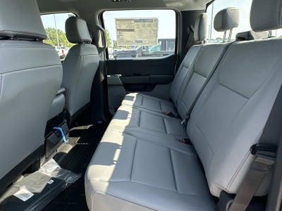 2027 Ford Super Duty F-350 DRW XL