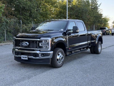 2027 Ford Super Duty F-350 DRW XLT