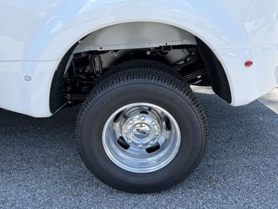 2026 Ford Super Duty F-350 DRW LARIAT