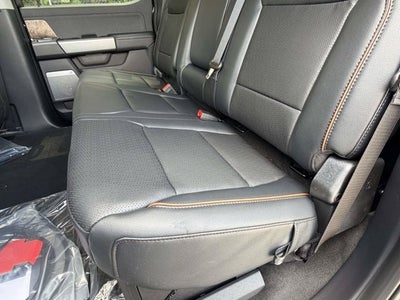 2026 Ford Super Duty F-350 DRW LARIAT