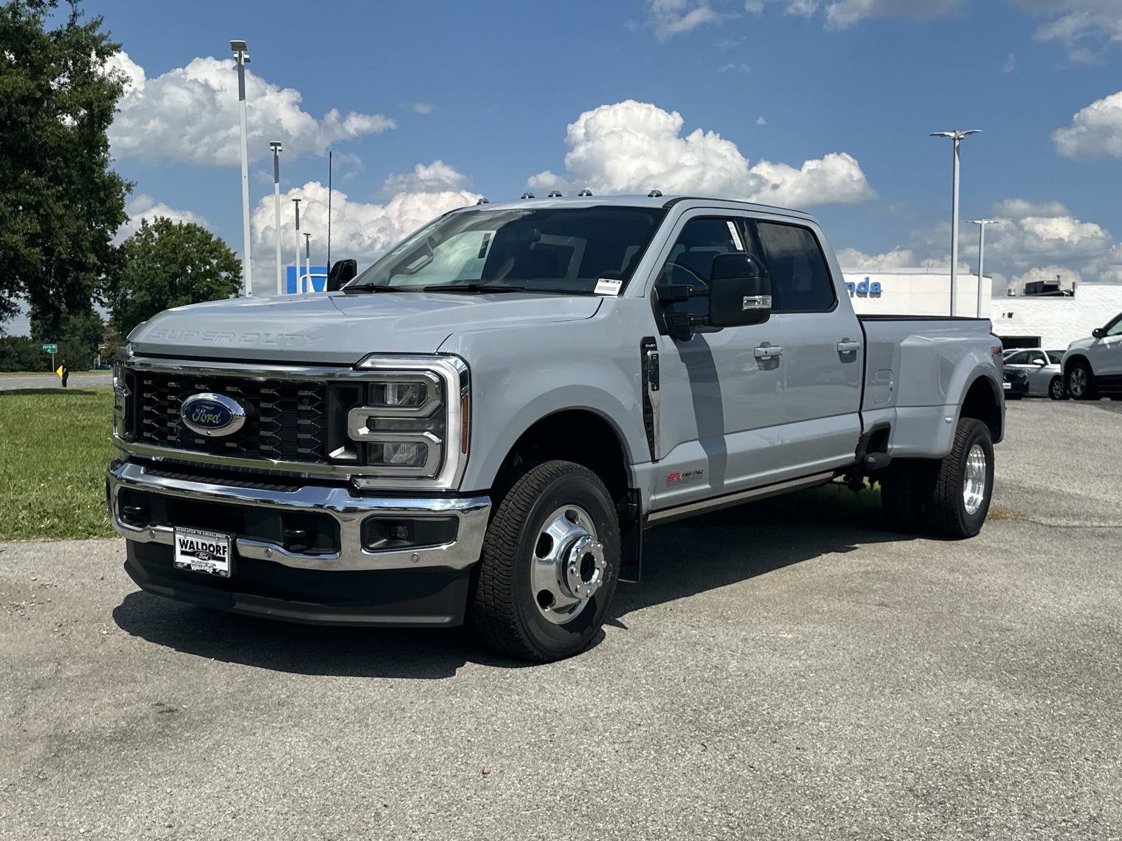 2026 Ford Super Duty F-350 DRW 4WD