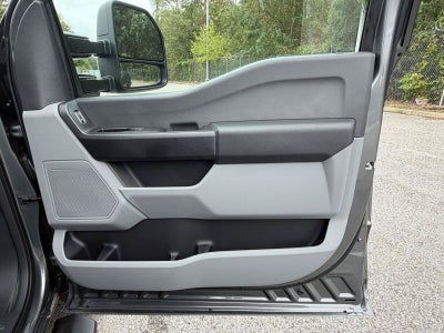 2027 Ford Super Duty F-350 DRW XL