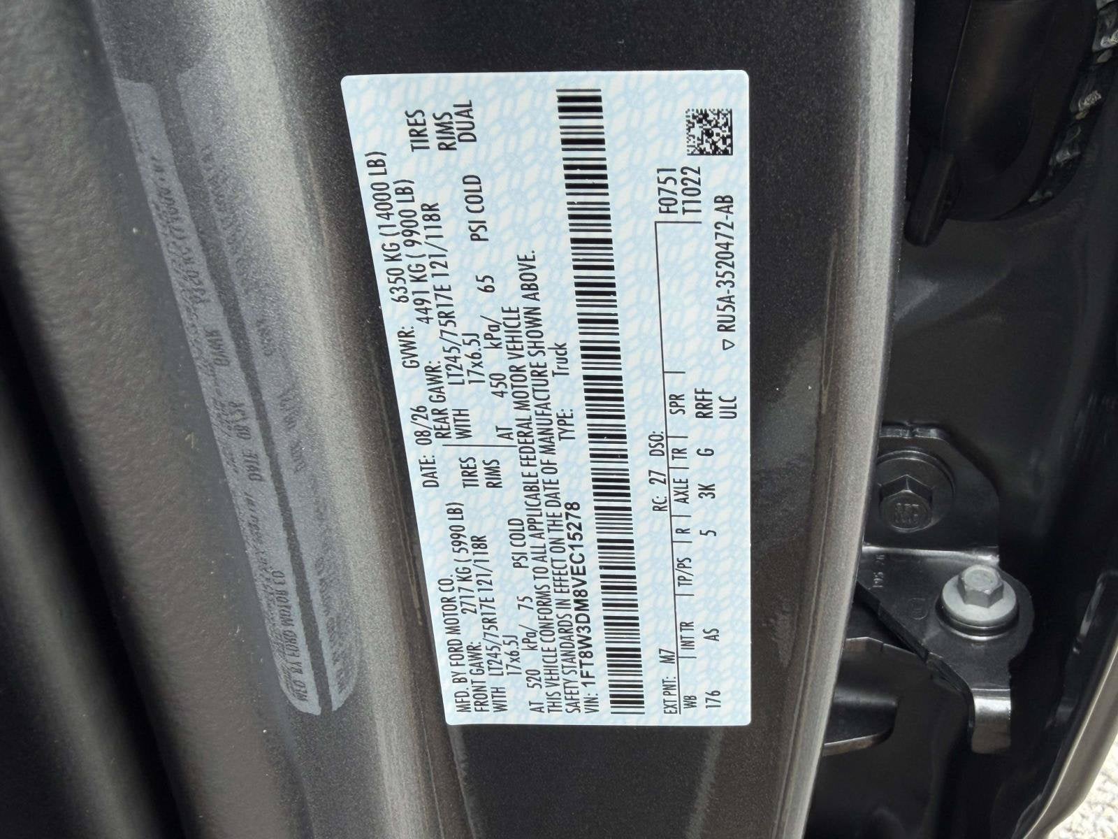 2027 Ford Super Duty F-350 DRW XL