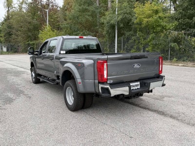 2027 Ford Super Duty F-350 DRW XL