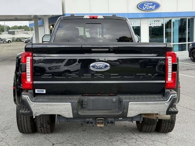 2023 Ford Super Duty F-350 DRW LARIAT