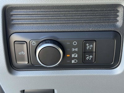2027 Ford Super Duty F-350 DRW XL
